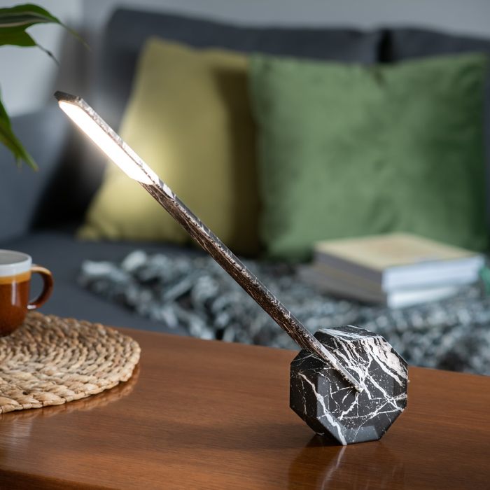 Ocatgon One Desk Lamp
